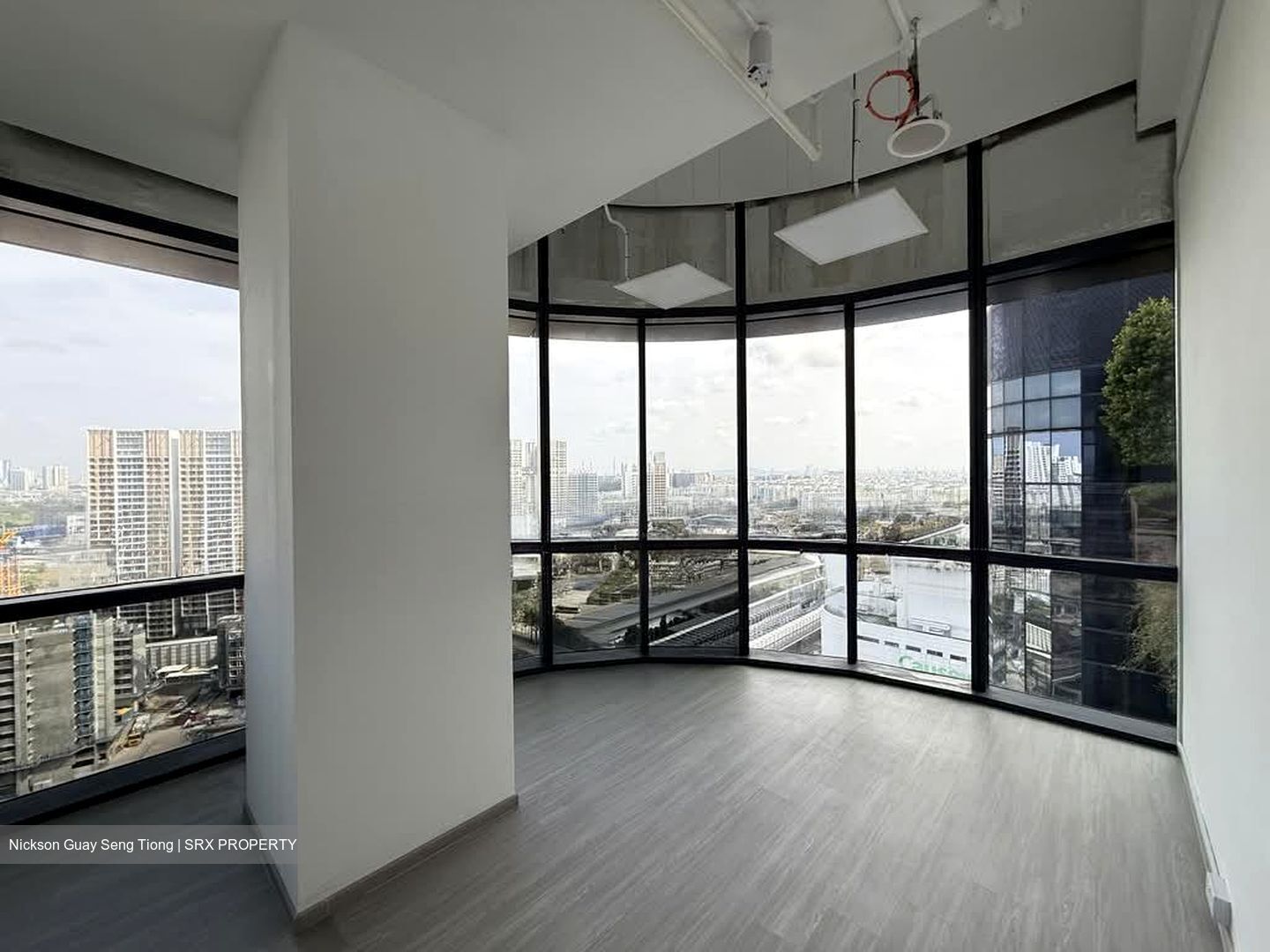 Woods Square (D25), Office #535407071